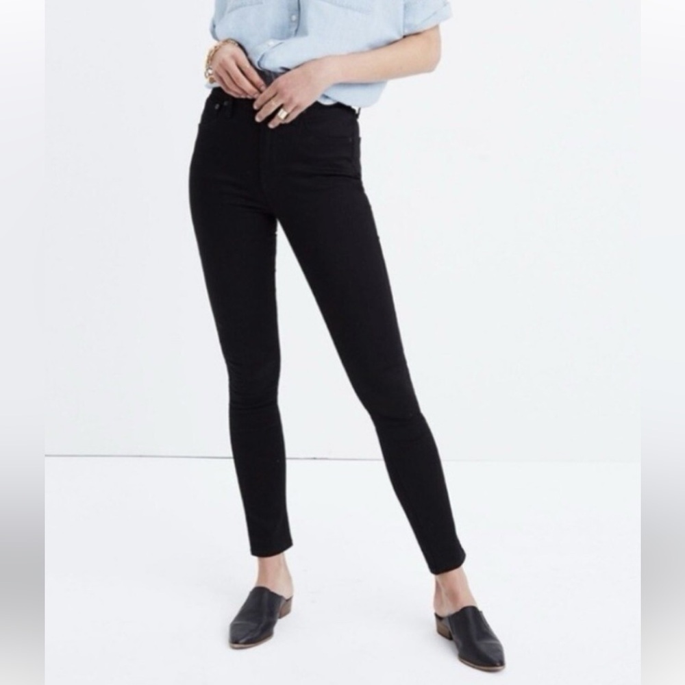 Maxwell Curvy High Rise Skinny Jean- Blk 28